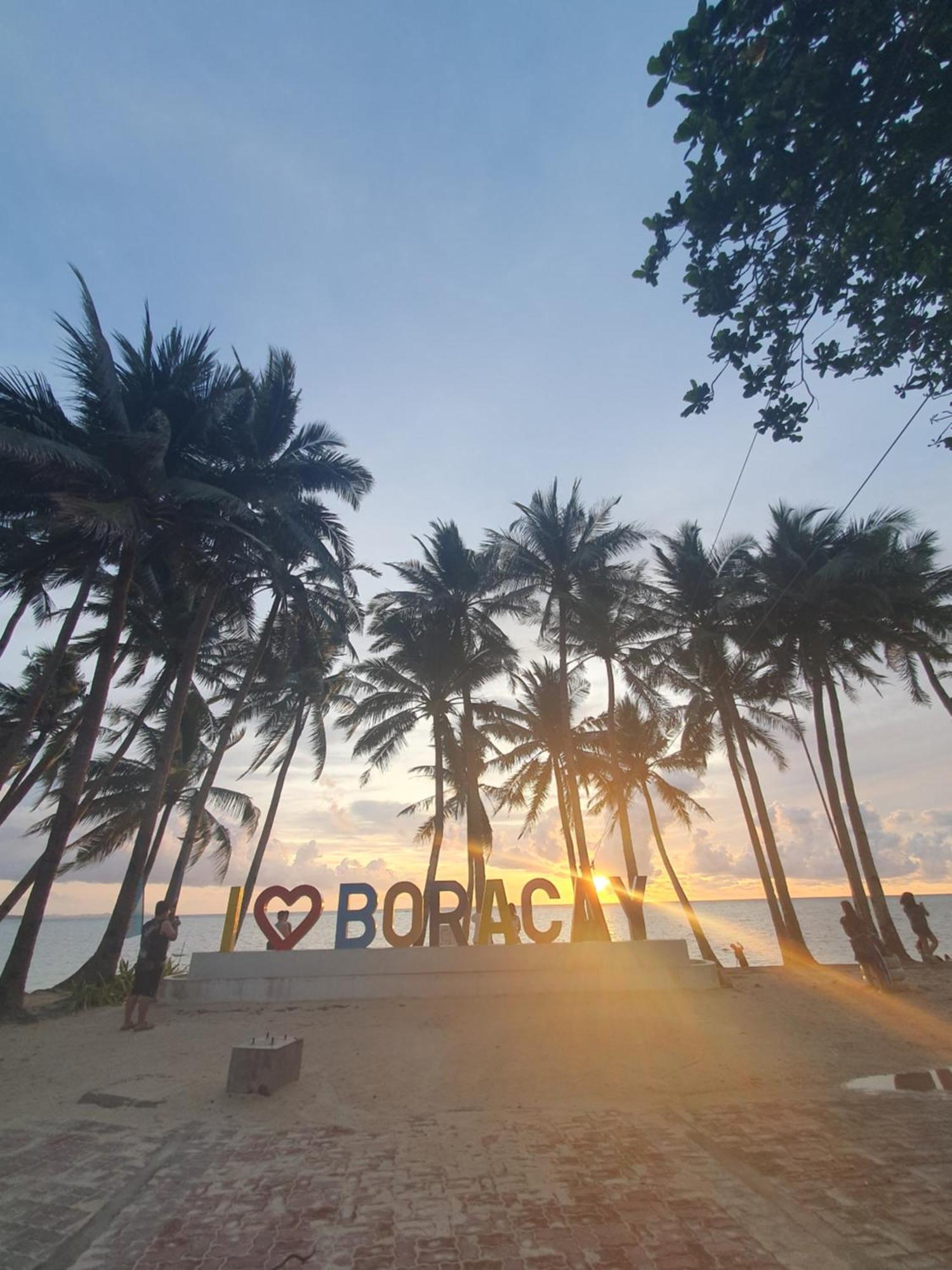 Clubboracay Apartelle Balabag  Extérieur photo