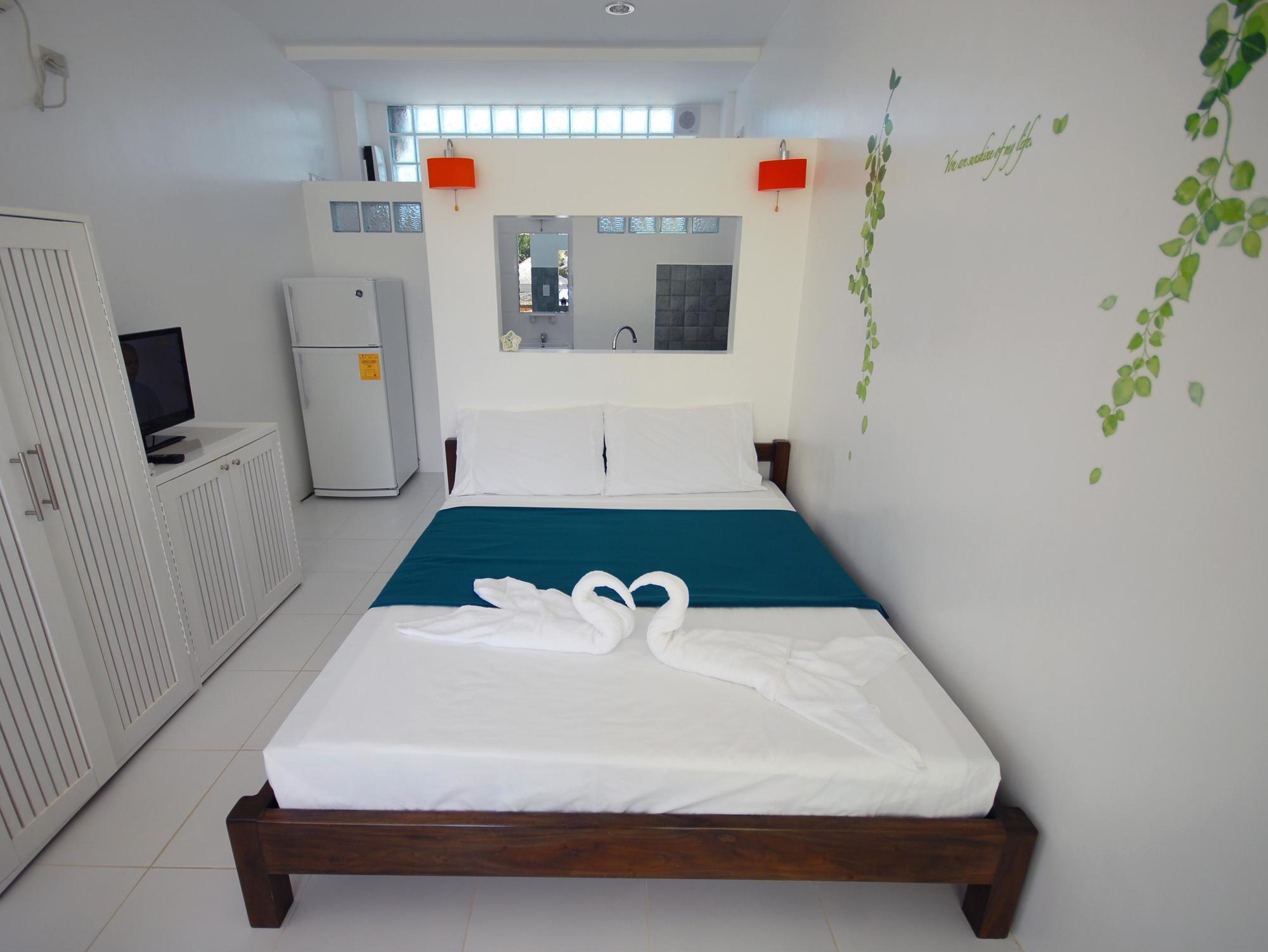 Clubboracay Apartelle Balabag  Extérieur photo